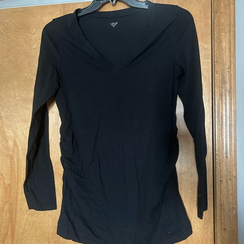 GAP Women's Maternity Black V‑Neck Long Sleeve Tee